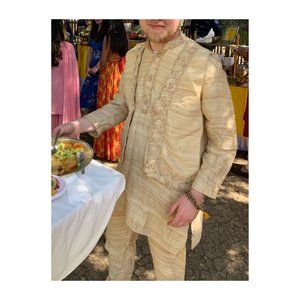 Men's Gold/Cream Silk Kurta Set, Size M-L